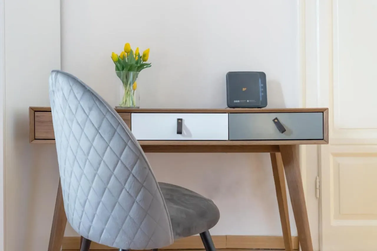 Solferino Living Apartment Milan